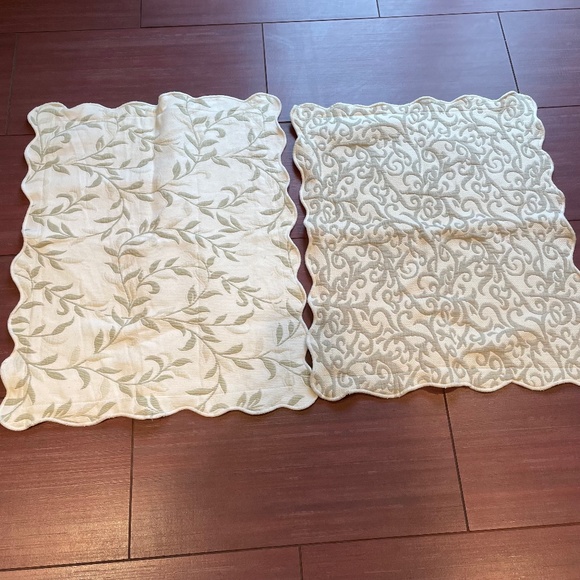 2 Colchas S. Domingos matelasse pillow shams - Picture 1 of 9